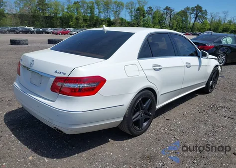 2013 Mercedes-Benz E 350 4Matic из США, поврежденный, VIN WDDHF8JB9DA770848